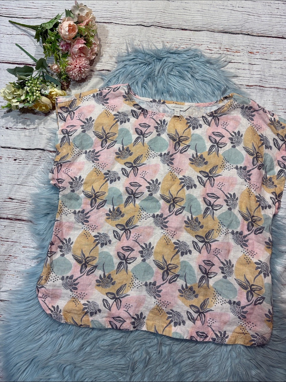 Garnet Hill Floral Tropical Linen Boxy Short Sleeve Top - Picture 6 of 9
